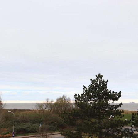 Ferienwohnung Mit Seeblick Und Schwimmbadnutzung In Cuxhaven Zewnętrze zdjęcie