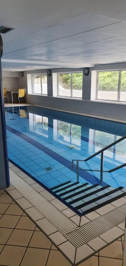 Ferienwohnung Mit Seeblick Und Schwimmbadnutzung In Cuxhaven Zewnętrze zdjęcie